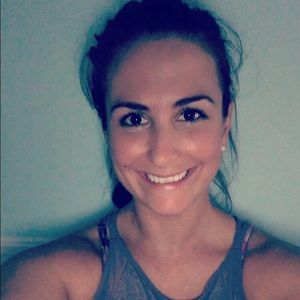 Meet your Posher, Robyn